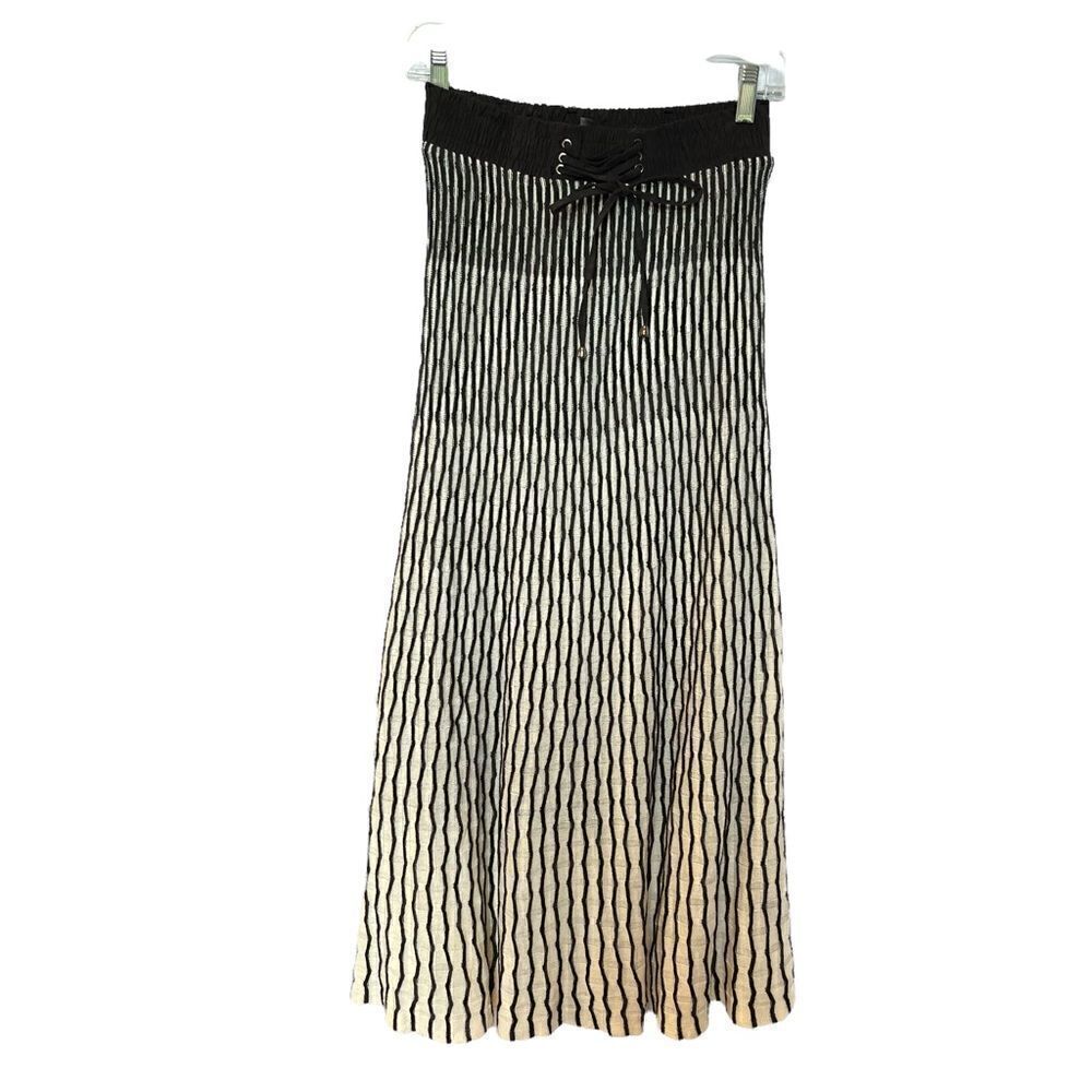 Lapis long knit skirt Small black and cream beautiful, tie at waist, lined